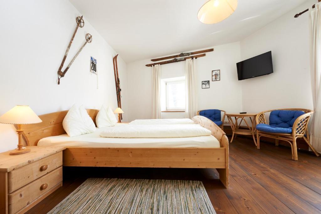 Hotelchen Doellacher Dorfwirtshaus Großkirchheim Kamer foto